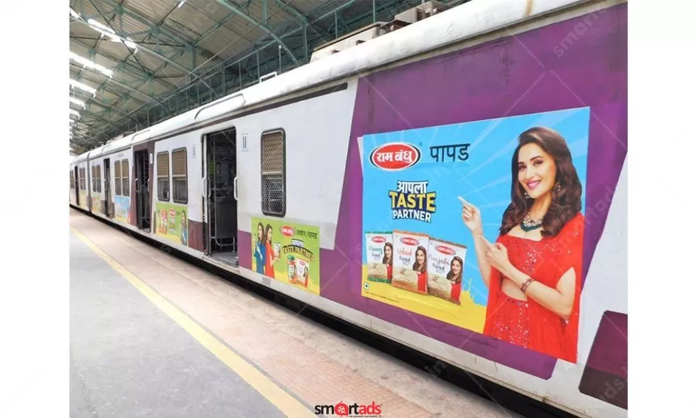 Advertising In Local Trains » Best Rate Mumbai Local Train Ads »