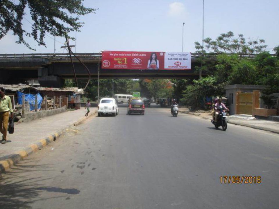 Outdoor Media Gantry Advertising in Mathura